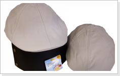 Flatmütze, beige, UV40, 90 % PES-10%CO, 17,50 € Flatmütze, beige, UV40, 90 % PES-10%CO, 17,50 €